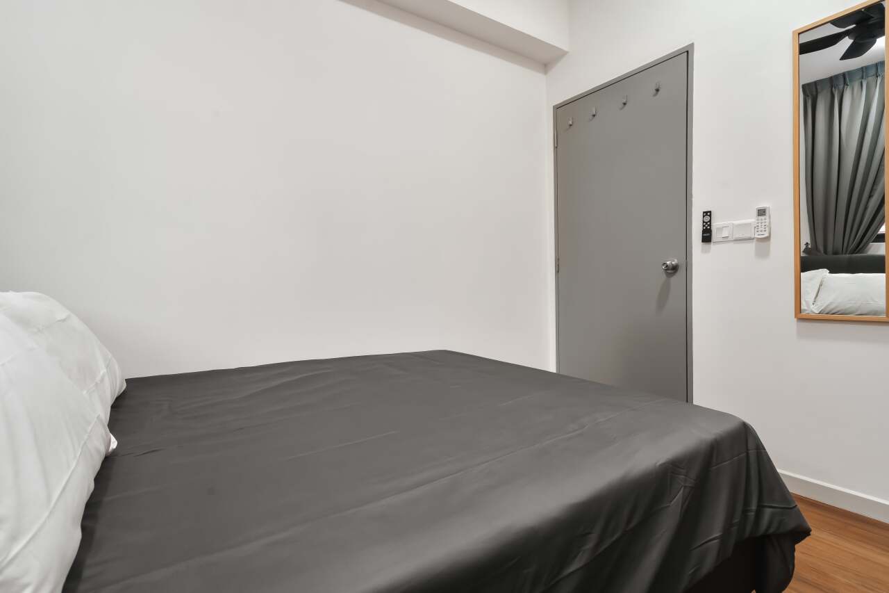  MV E-03A-03A R2 Room Image